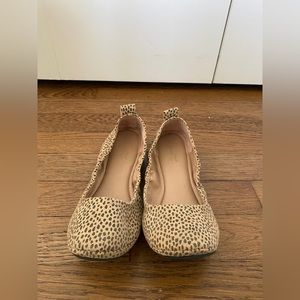 Universal Thread Women’s Flats in Size 7